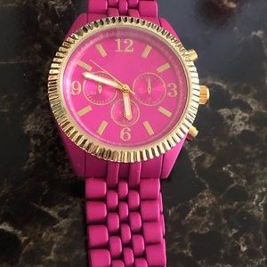 Fuchsia hand watch.